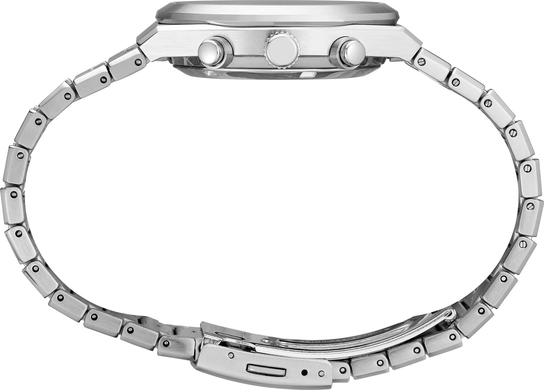 Seiko HGK003 side profile showing the steel case, crown, chronograph pushers and bracelet