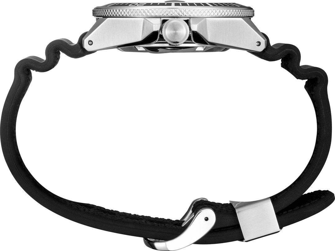 Seiko SRPE37 watch, side profile