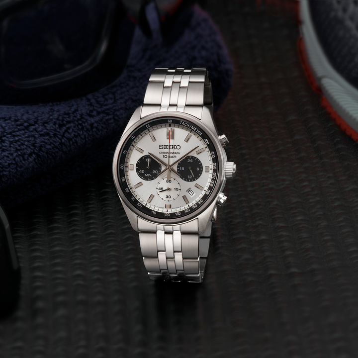 Seiko SSB425 watch, lifestyle view