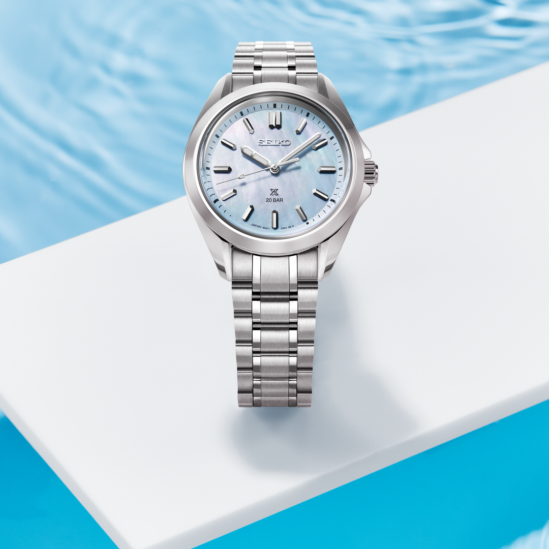 Seiko SUR607 Prospex Sea ladies watch lifestyle view