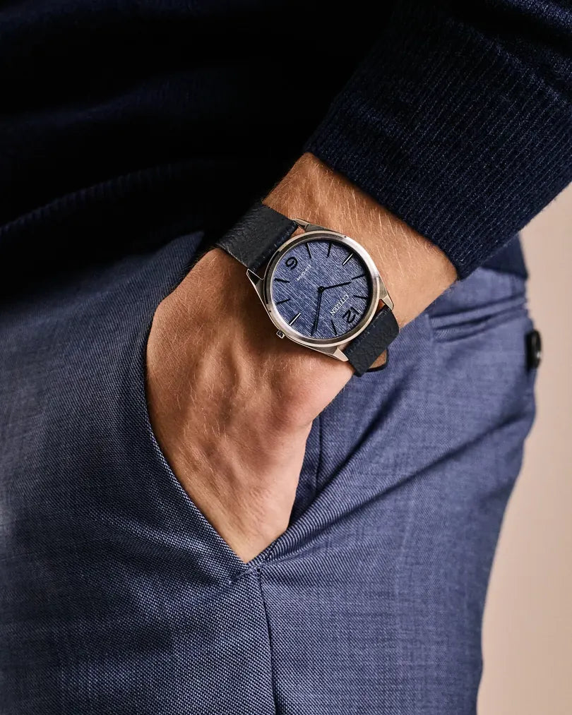 AR3120-08L watch worn on a wrist