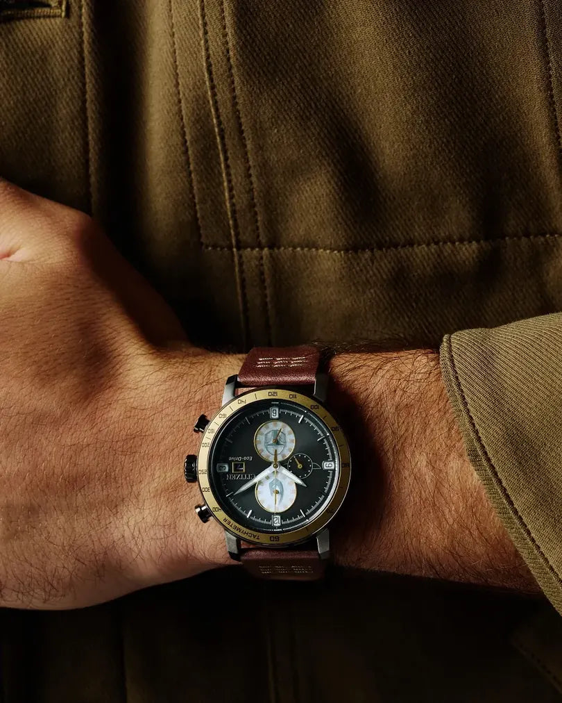 CA0857-09W watch worn on a wrist